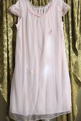 Vintage Pink Night Gown Nylon And Chiffon Sz Large • $34.99