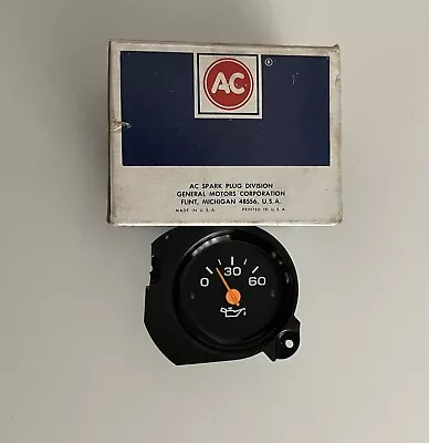 NOS GM 1979 87 Chevrolet /GMC Truck Oil Gauge 1979-91 K5 Blazer Jimmy Suburban • $150