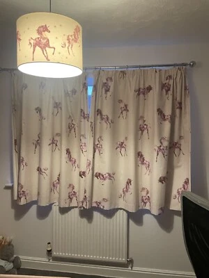 £15 • Buy Next Girls Unicorn Matching Double Duvet Set With Curtains And Light Shade