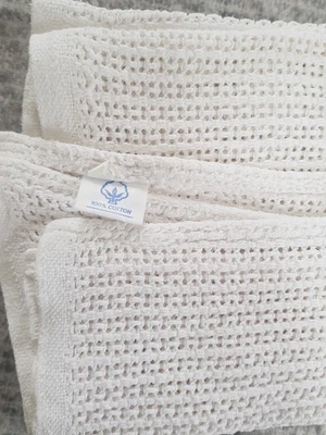 £15 • Buy Vintage Pram Blanket Cotton Cellular White Made In England