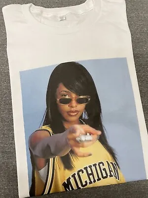 Aaliyah T-shirt Side Eye T Shirt Michigan Wolverines R&B T-shirt Sizes S - 2XL • $23.99