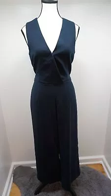 H&M Navy Blue V-Neck Sleeveless Jumpsuit With Tie Size 6 • $15