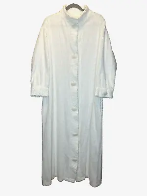 Vintage Stan Herman Chenille Robe Womens L Maxi White Long Sleeve Button Front • $64.99