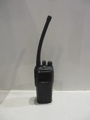 MOTOROLA  CP150  VHF 146-174 MHz 4CH Two Way Radios AAH50KCC9AA1AN W/Batt • $84.99
