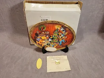 Disney Mickey Mouse & Friends Christmas Collector Plate W/ Stand COA • $17.97