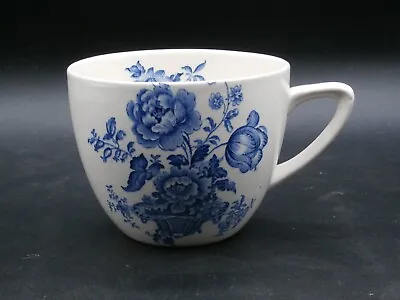 Vintage Staffordshire Crown Devon Fieldings Blue & White Moustache Mug England • $15.99