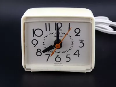 Vintage Sunbeam 880-11 Alarm Clock Made In The USA • $10