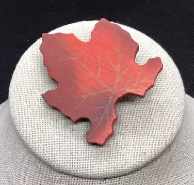 Vintage Costume Wooden Large Leaf Pin B707 • $5.99