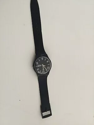 SWATCH WATCH Black Large • £5