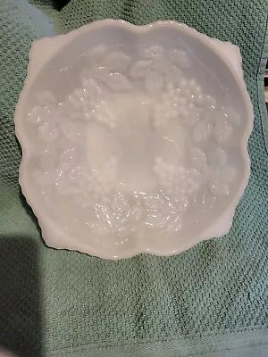 Vtg Anchor Hocking Milk Glass Dish  Vine And Grapes Pattern  • $19