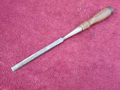 Vintage P. S. & W. Co. 1/2  Bevel Edge Socket Chisel • $18.99