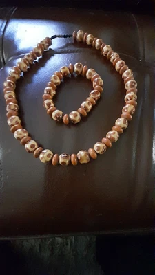 $9.98 • Buy Wood Beads Necklace With Matching Bracelet