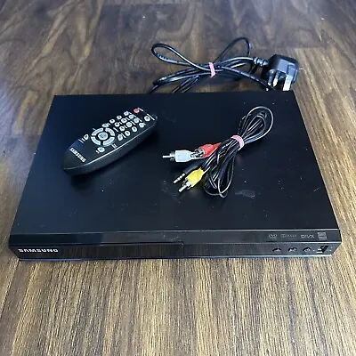 Samsung Player With Original Remote Control Audio Cables DVD-E360 DVD • £23.99