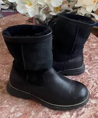 UGG Brooks Women's Mid Calf Black Leather Suede Sheepskin Boots 5381 Size 8 EUC! • $89.99