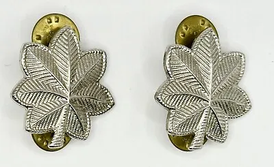 Vietnam Era Set Of 2 US Army  LIEUTENANT COLONEL Rank Pins - Silver Oak Leaf • $5.99