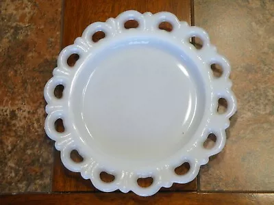 1 Vintage ANCHOR HOCKING Scalloped Lace Edge MILK GLASS Old Colony 8  PLATE • $13.39