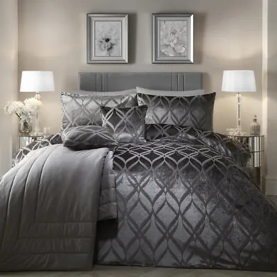 Slate Belfort Velvet Ogee Jacquard Soft 100% Polyester Duvet Cover Set • £54.99