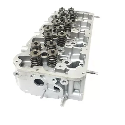 GM Chevrolet GMC 6.6L LML Duramax Diesel Cylinder Head Assembly Passenger  • $449.95