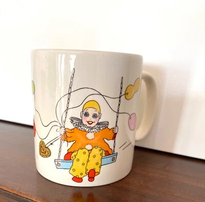 £8 • Buy Royal Worcester Spode Palissy Child's Mug Balloons & Clowns