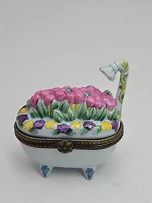 Mary Hughes Flower Filled Bathtub Trinket Box 1998 • $12