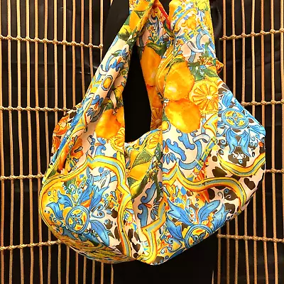 BNWT Lemon Tile Womens Shoulder Beach Bag Designed In Italy + FREE Versace Scent • $79.95