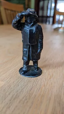 £25 • Buy JOHILLCO 1950s LEAD RNLI LIFEBOAT MAN FIGURE IN OILSKINS IN THE DEAD OF NIGHT