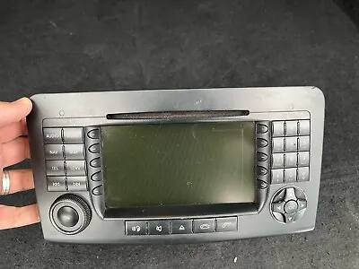 Mercedes Ml Sat Nav Cd Player Faulty  • £50