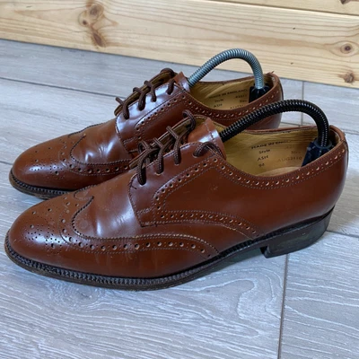 £39.50 • Buy Sanders Brogues Shoes 425 Made In England Brown Size 8