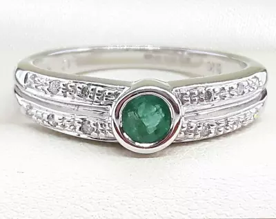 9ct White Gold Emerald And Diamond Ring TCW 0.30ct UK Ring Size O • £220