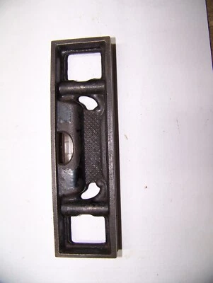 Nice Old Cast Iron Level 6  With Three Good Bubbles • £0.99