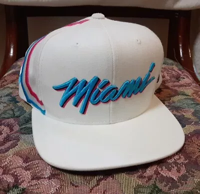 Miami Heat Vice City Snapback Hat Mitchell & Ness • $4.99