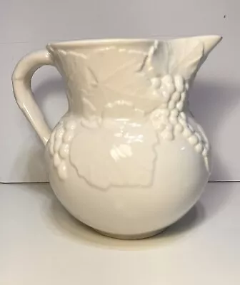 Vtg ELIOS Made In Italy Vase Raised Grape Leaves Berries White Ceramic Pitcher • $29.99