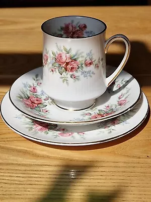 £4.99 • Buy Royal Standard Rambling Rose Bone China Teacup Saucer And Side Plate