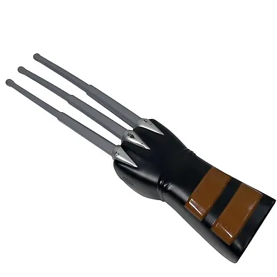 Marvel X-Men Wolverine Claw Costume Glove Extendable Sound Works Cosplay Hasbro • $19.96