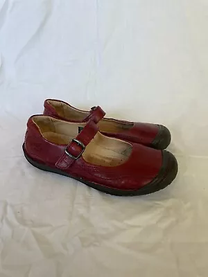 Keen Women's Red Leather Mary Janes Shoes Flats Size 8.5 Buckle Keen Cush 53011 • $25