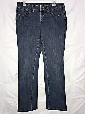 Elle Women's Jeans Size 8 Stretch Blue Denim Straight Leg Deco Stitch Pockets • $15.97