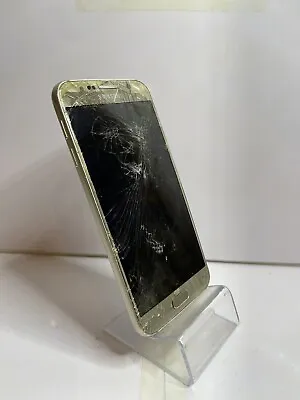 Samsung Galaxy S6 Smartphone - Untested - Spares Or Repairs • £5.99