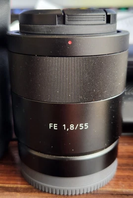 $599 • Buy Sony Sonnar T FE 55mm F1.8 Standard Prime Lens