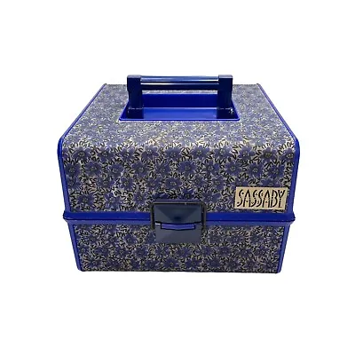 $29.97 • Buy Vintage 90s Sassaby Makeup Travel Trunk Case Blue Flowers- Made In USA