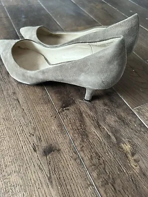 Zara Real Grey Suede Court Shoes Size 7- 40 Worn Once • £29