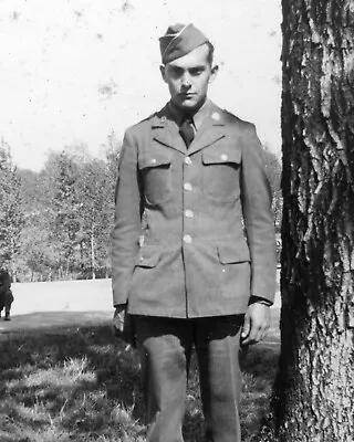 ORIGINAL VINTAGE PHOTO: Military Man Male Uniform Barracks 40's 40s WW2 WWII • $5