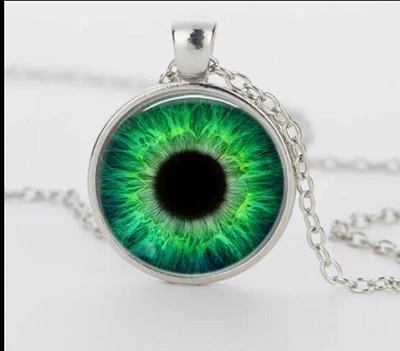 £4.99 • Buy Green Cats Eyes Dragon Glass Pendant Necklace Jewellery - Perfect Gift