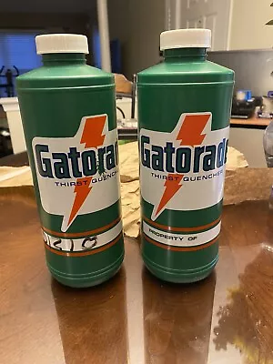 Vintage 1980s Gatorade Bottle Thirst Quencher Green Squirt Athletics 1985 • $22.99