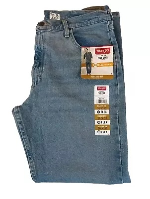 Wrangler NEW Men's Flex Relaxed Seat And Thigh Relaxed Fit Jeans 36x32 • $26.95