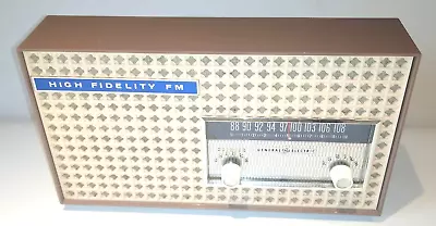 $129.99 • Buy Vintage General Electric12R31 FM Vacuum Tube Radio Tested & Works Made In Canada