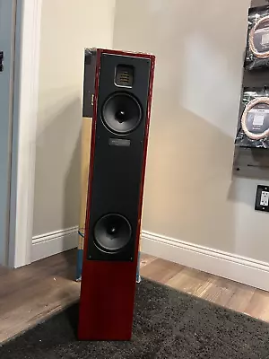 *DEMO/SCRATCH&DENT* Martin Logan Motion 20 CHERRY EACH M20CYL0195 • $399