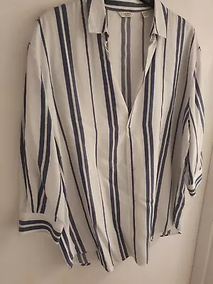 Jack Wills Ladies Casual Vintage Size 8 Blue And White Striped Shirt (Loose Fit) • £3.50