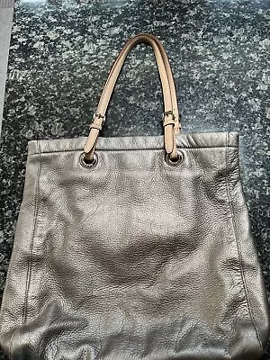 MICHAEL KORS BRONZE  LARGE HANDBAG TOTE SNAP CLOSURE Great Condition • $49.99