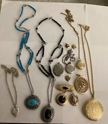 Lot Of 13 Vintage Locket Pendants Gold And Silver Tone • $25