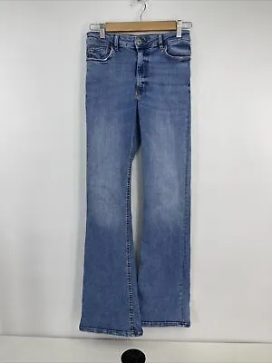 Zara Women's Blue Denim 5 Pocket Flare Jeans Size 2 • $8.99